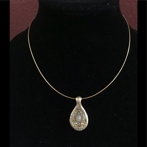 MARIANA NKLC-GLD-MEDALLION PNDT W/BLU&GRN STONES main image 0